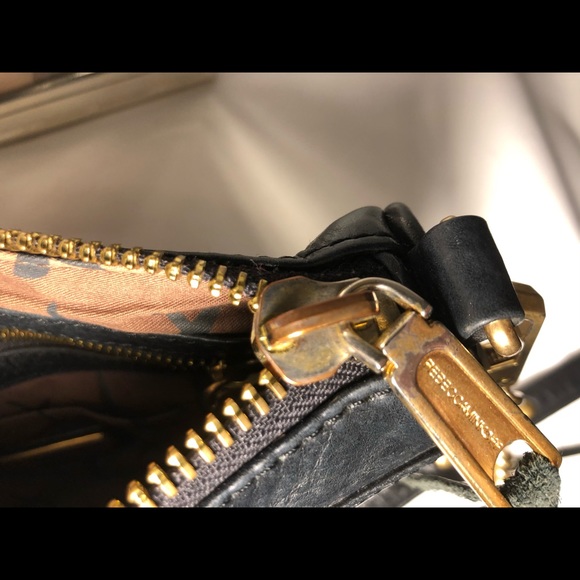 Rebecca Minkoff mini M.A.C leather crossbody - Picture 4 of 6